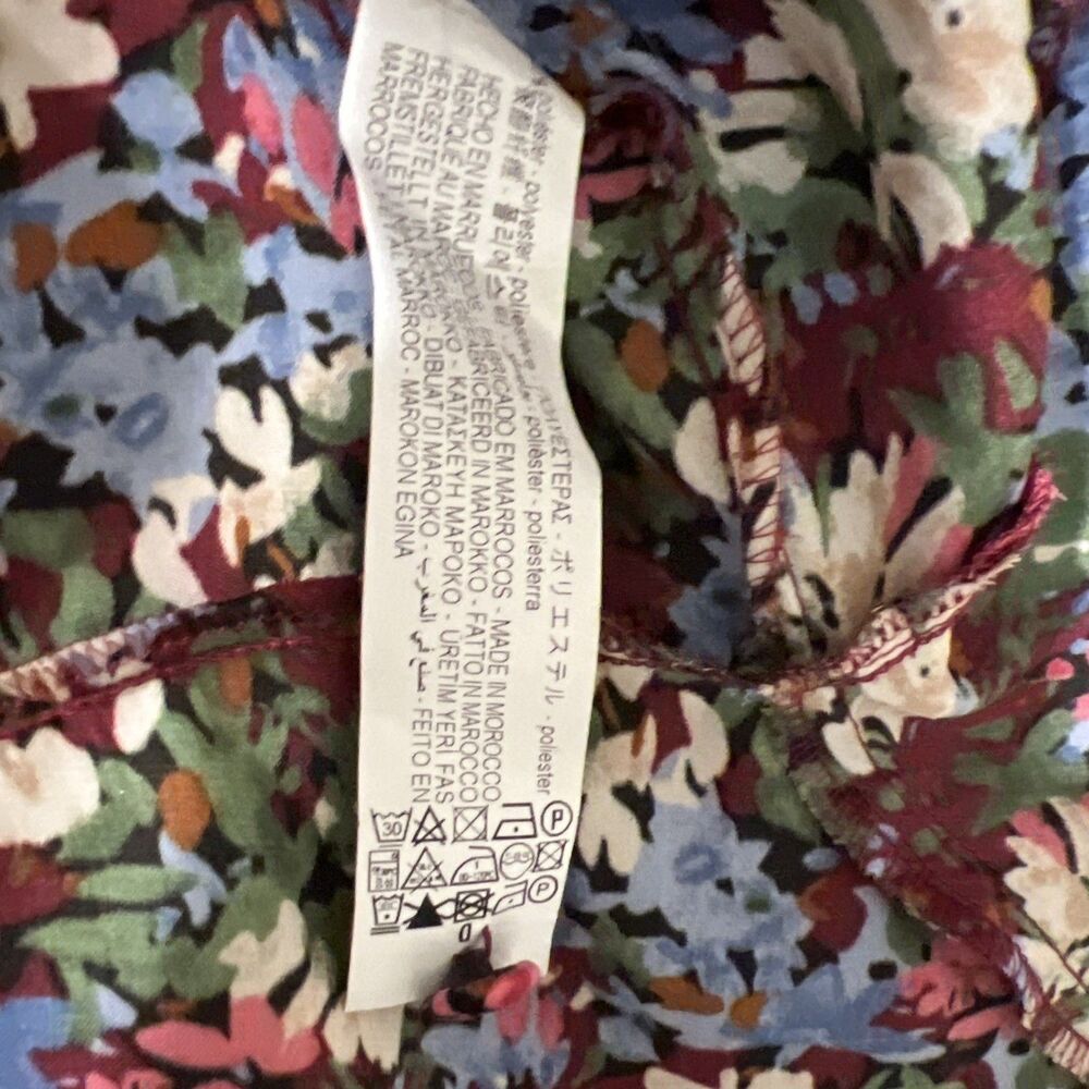 Zara Floral Button Up V-Neck Top Bohemian Feminine Flirty Cottage Ruffle Size L - Picture 8 of 8